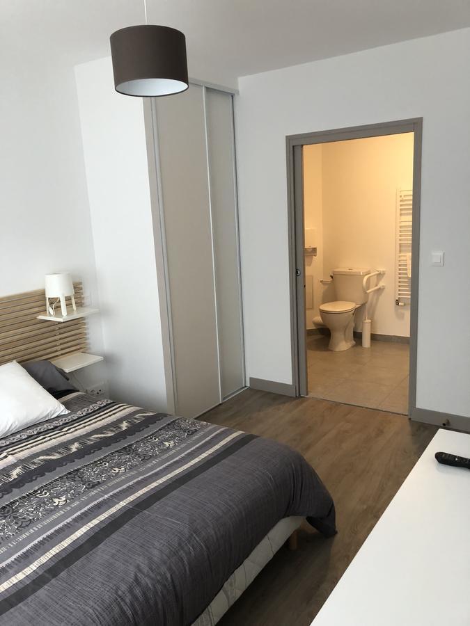 Du Port Hotel 3*